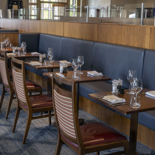 <p>BRASSERIE RESTAURANT</p>