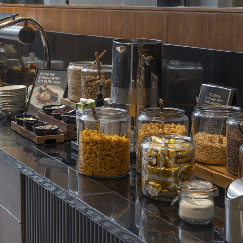 <p>BREAKFAST BUFFET</p>