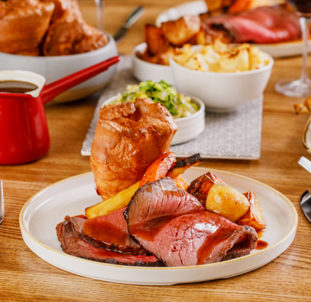 <strong>SUNDAY LUNCH </strong>