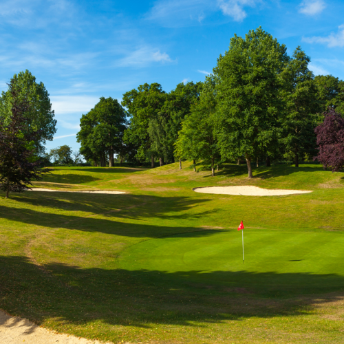 <p>14TH HOLE &amp; GREEN</p>