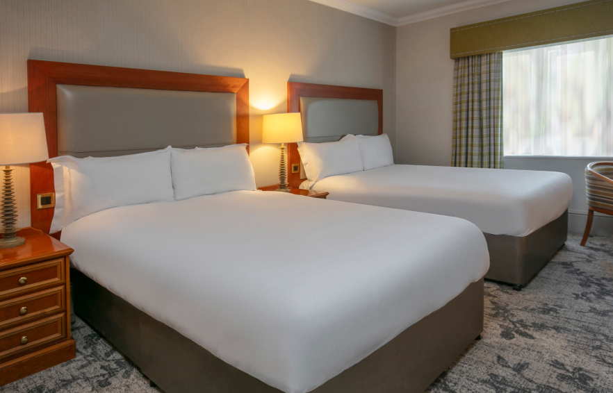 Dunstonhall Classicfamily Carousel Desktop 1