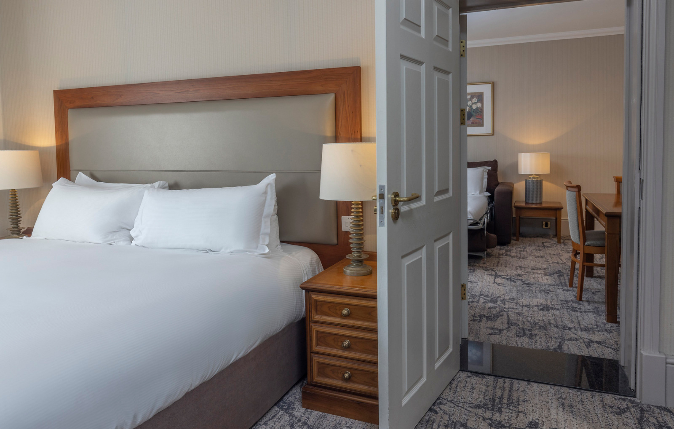 Dunstonhall Gallery Meetings&Events