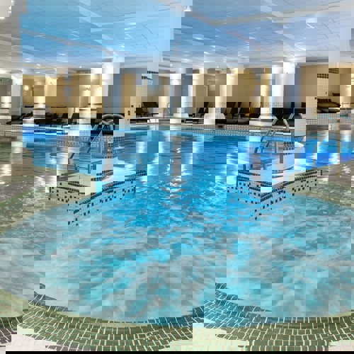 <p>POOL</p>
